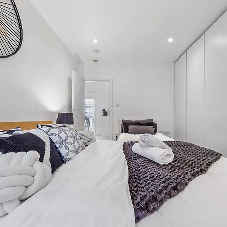 Lavish 3 Bedroom Flat In Mayfair London Hy4 المظهر الخارجي الصورة
