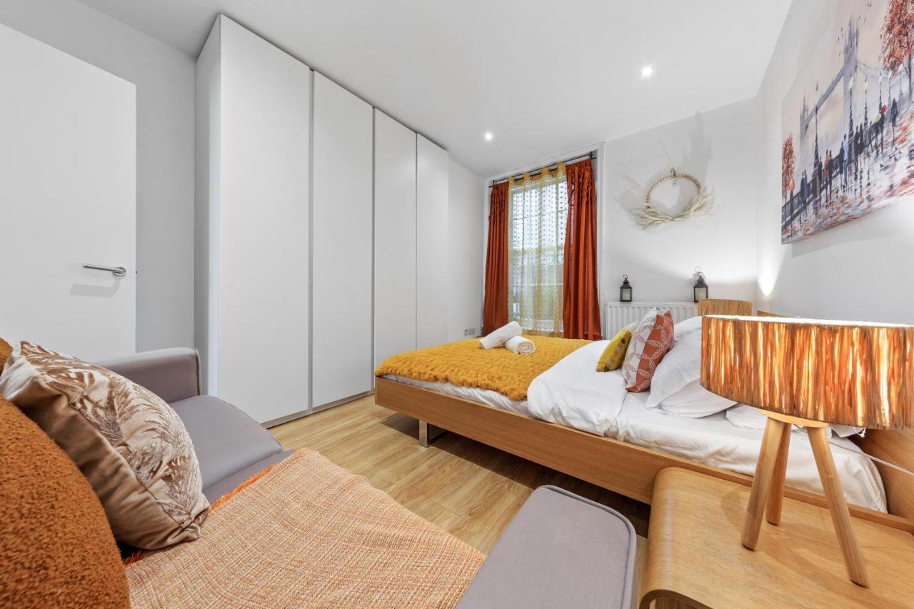 Lavish 3 Bedroom Flat In Mayfair London Hy4 المظهر الخارجي الصورة