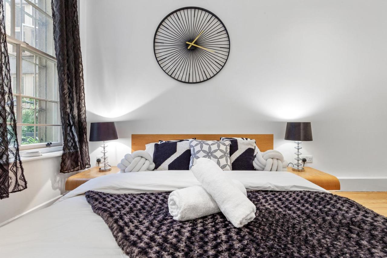 Lavish 3 Bedroom Flat In Mayfair London Hy4 المظهر الخارجي الصورة