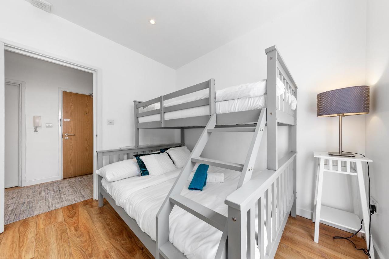 Lavish 3 Bedroom Flat In Mayfair London Hy4 المظهر الخارجي الصورة